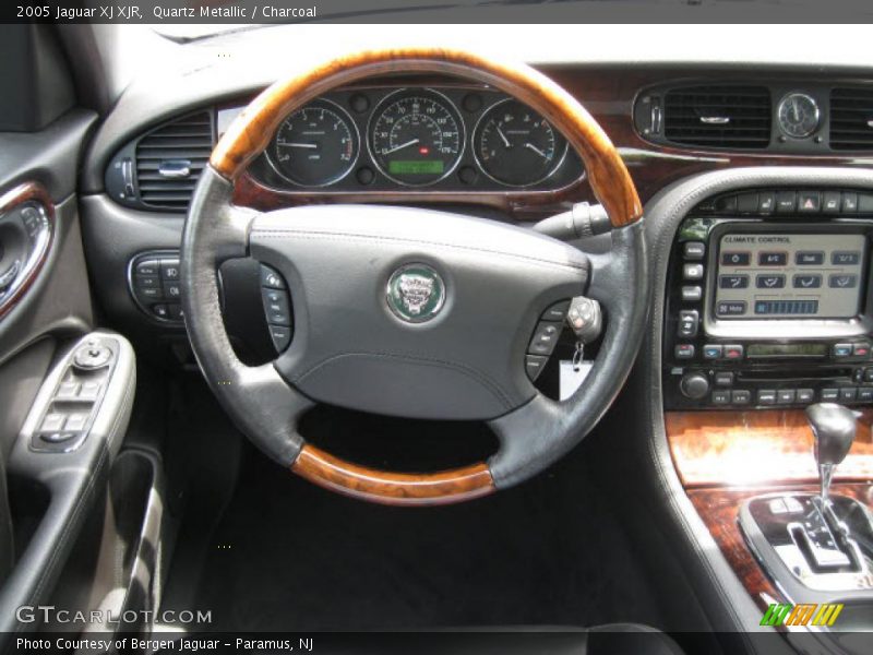 Quartz Metallic / Charcoal 2005 Jaguar XJ XJR