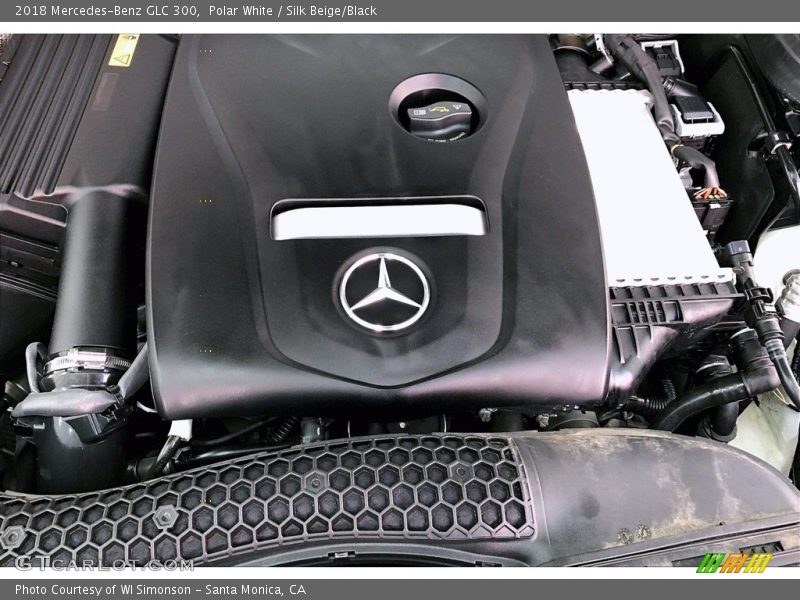 Polar White / Silk Beige/Black 2018 Mercedes-Benz GLC 300
