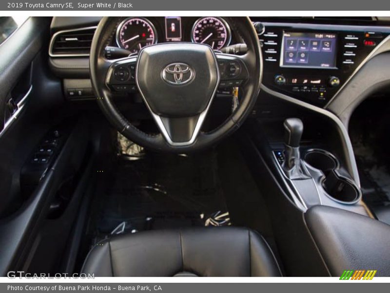 Super White / Black 2019 Toyota Camry SE