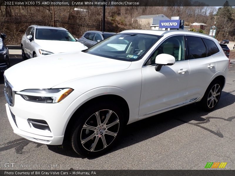 Crystal White Metallic / Blonde/Charcoal 2021 Volvo XC60 T5 AWD Inscription