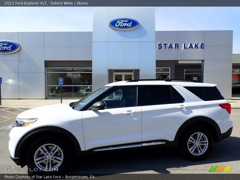 Oxford White / Ebony 2021 Ford Explorer XLT