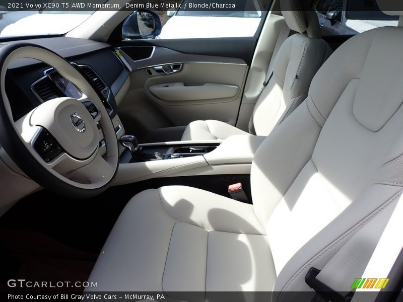 Denim Blue Metallic / Blonde/Charcoal 2021 Volvo XC90 T5 AWD Momentum