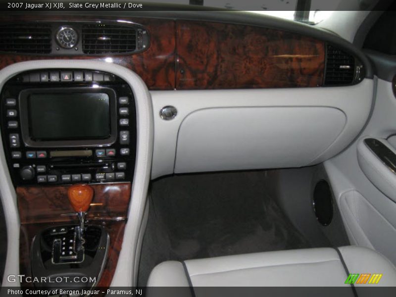 Slate Grey Metallic / Dove 2007 Jaguar XJ XJ8
