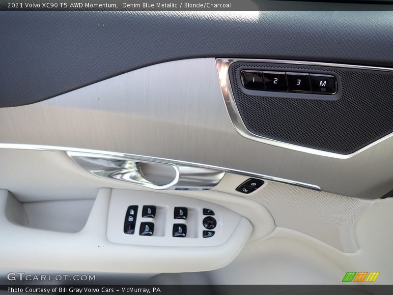Denim Blue Metallic / Blonde/Charcoal 2021 Volvo XC90 T5 AWD Momentum