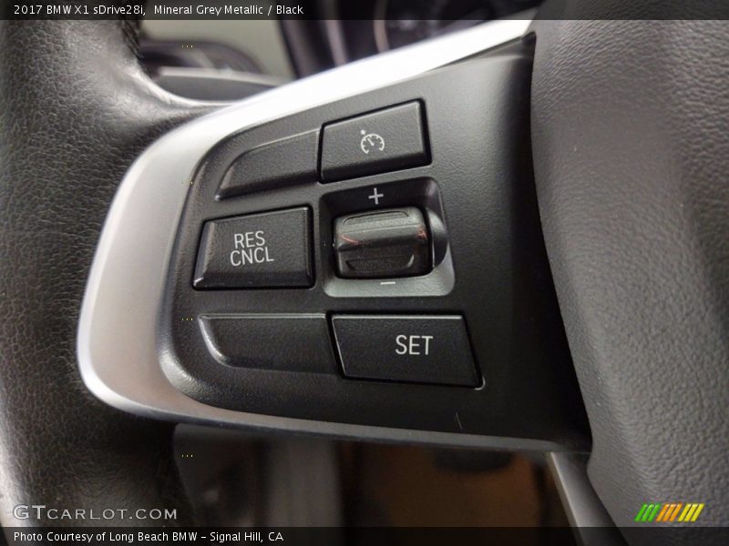 Mineral Grey Metallic / Black 2017 BMW X1 sDrive28i