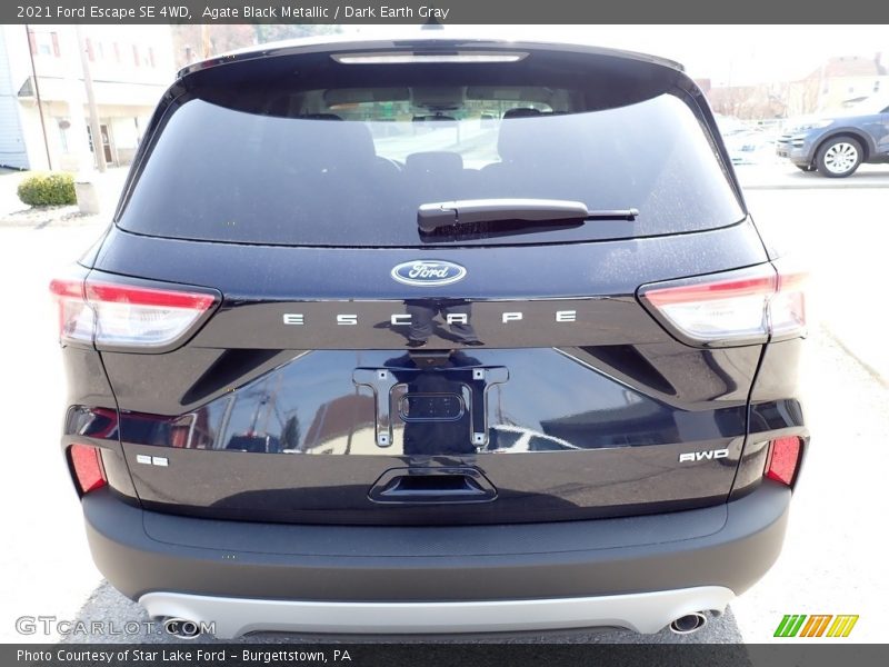 Agate Black Metallic / Dark Earth Gray 2021 Ford Escape SE 4WD