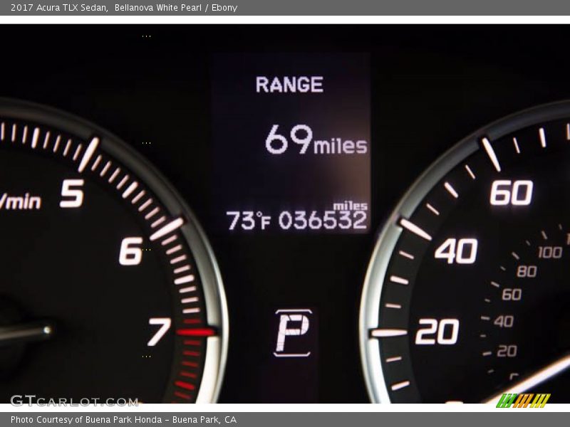 Bellanova White Pearl / Ebony 2017 Acura TLX Sedan