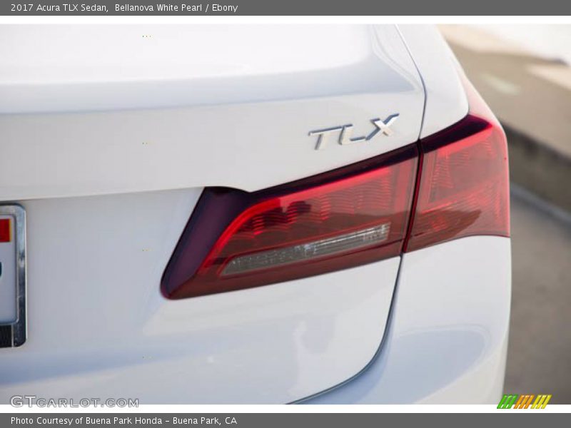 Bellanova White Pearl / Ebony 2017 Acura TLX Sedan
