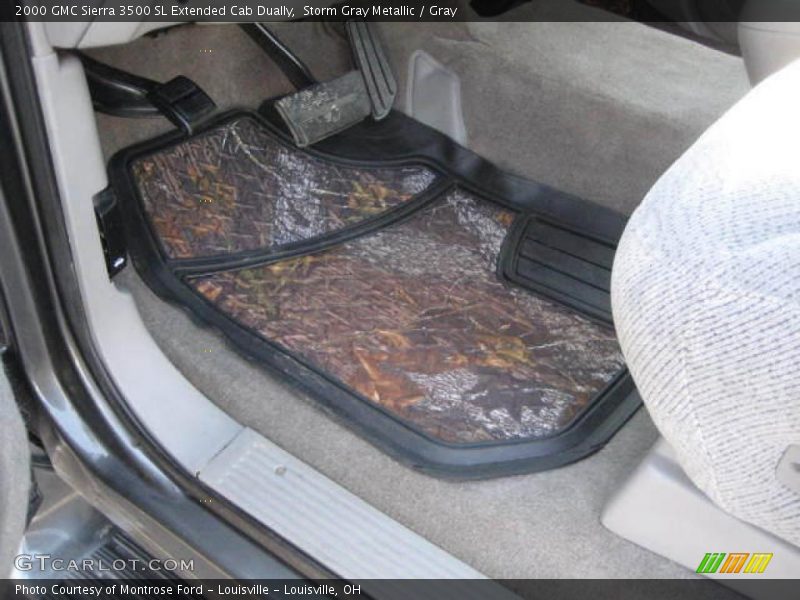 Storm Gray Metallic / Gray 2000 GMC Sierra 3500 SL Extended Cab Dually