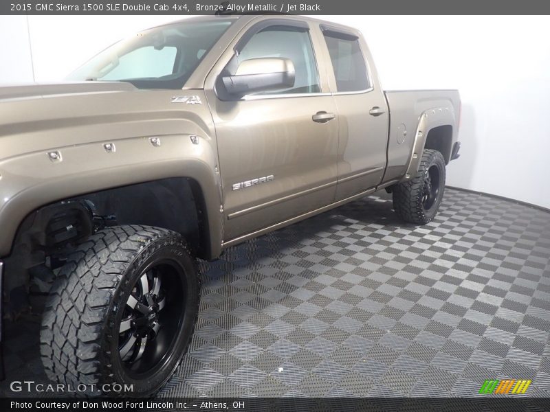 Bronze Alloy Metallic / Jet Black 2015 GMC Sierra 1500 SLE Double Cab 4x4