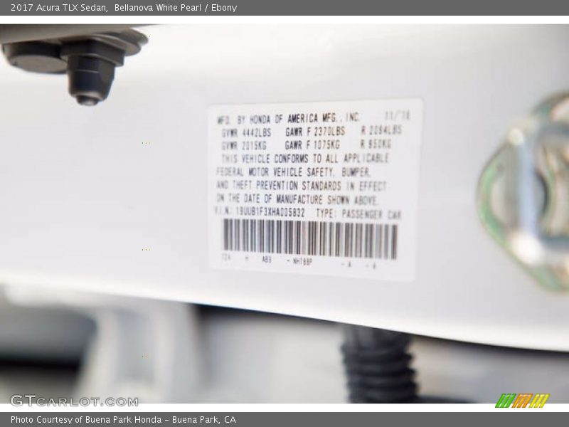 Bellanova White Pearl / Ebony 2017 Acura TLX Sedan