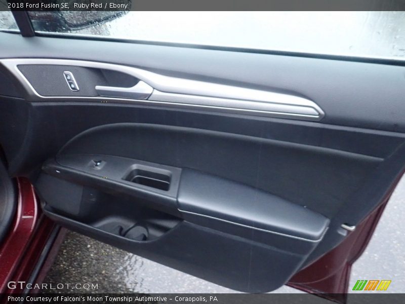 Ruby Red / Ebony 2018 Ford Fusion SE
