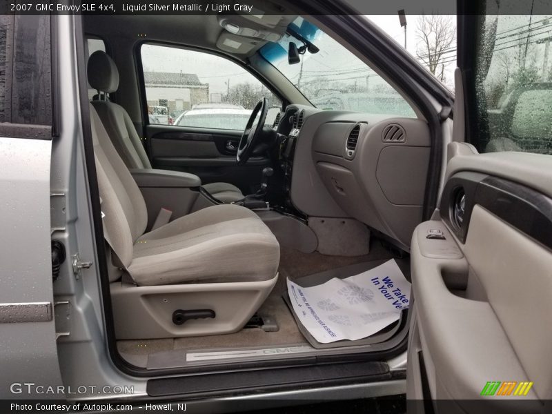 Liquid Silver Metallic / Light Gray 2007 GMC Envoy SLE 4x4