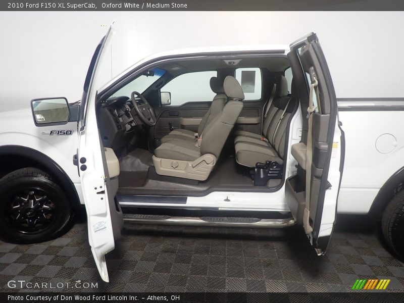 Oxford White / Medium Stone 2010 Ford F150 XL SuperCab