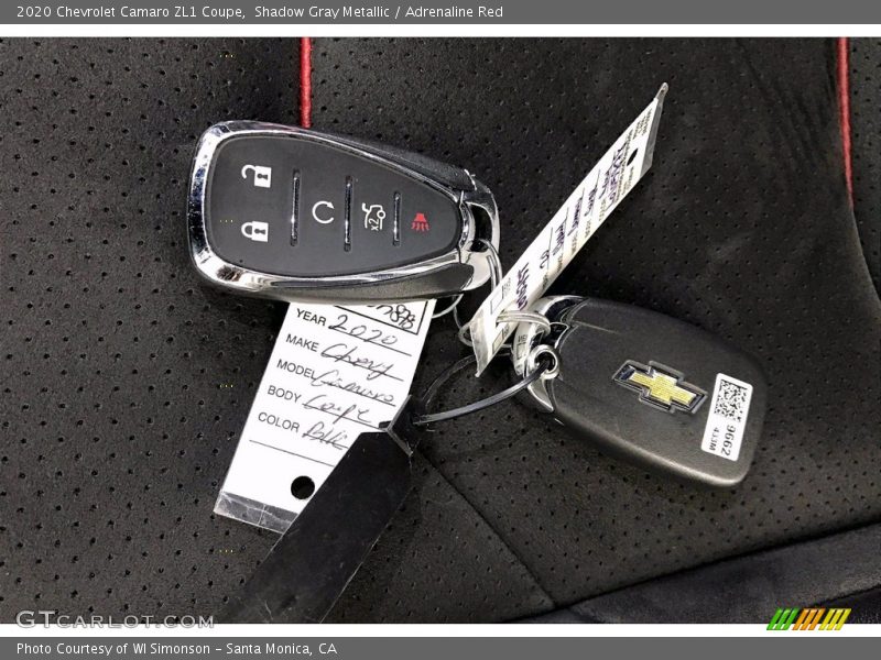 Keys of 2020 Camaro ZL1 Coupe