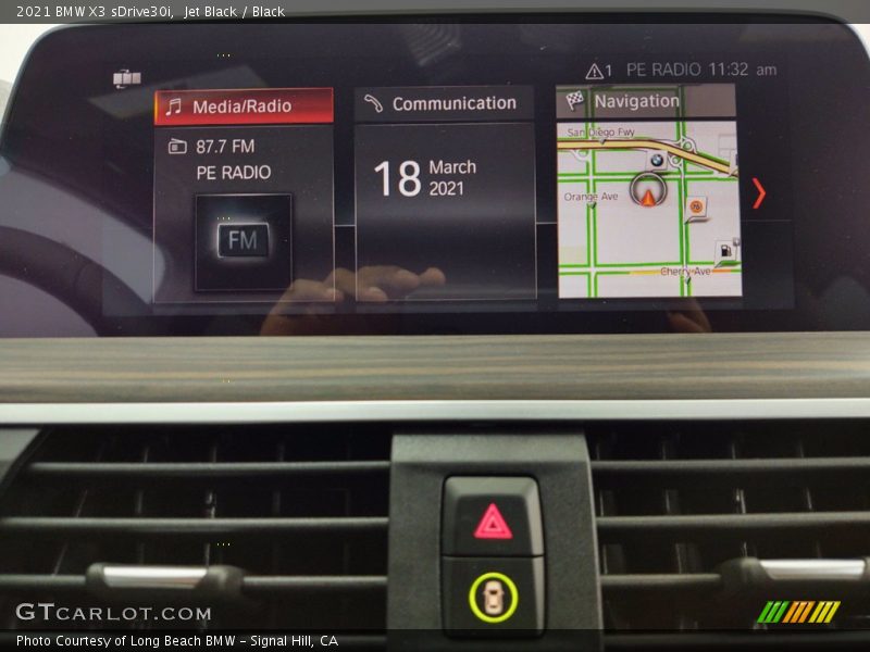 Jet Black / Black 2021 BMW X3 sDrive30i