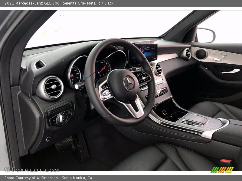 Selenite Gray Metallic / Black 2021 Mercedes-Benz GLC 300