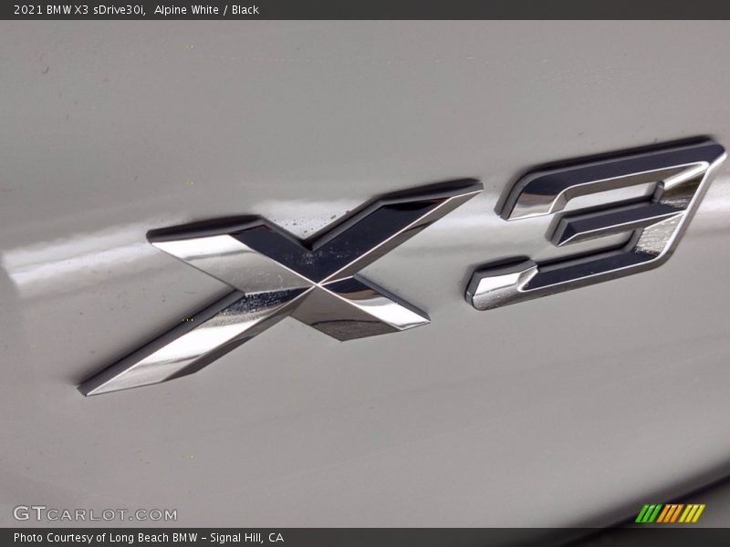 Alpine White / Black 2021 BMW X3 sDrive30i