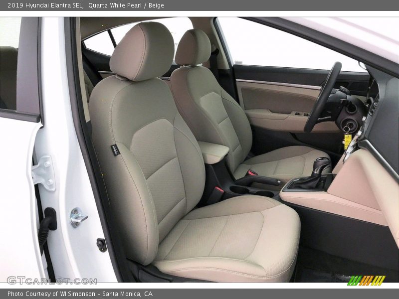 Quartz White Pearl / Beige 2019 Hyundai Elantra SEL