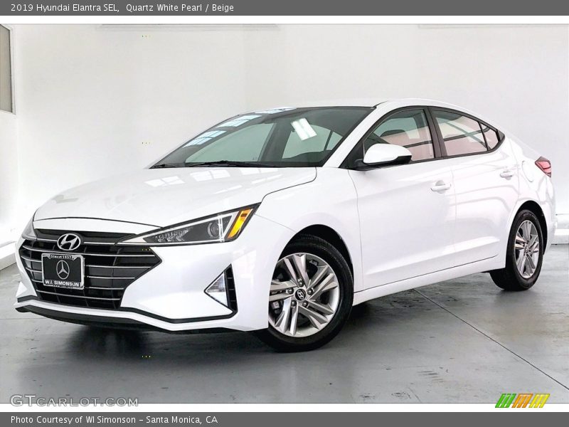 Quartz White Pearl / Beige 2019 Hyundai Elantra SEL