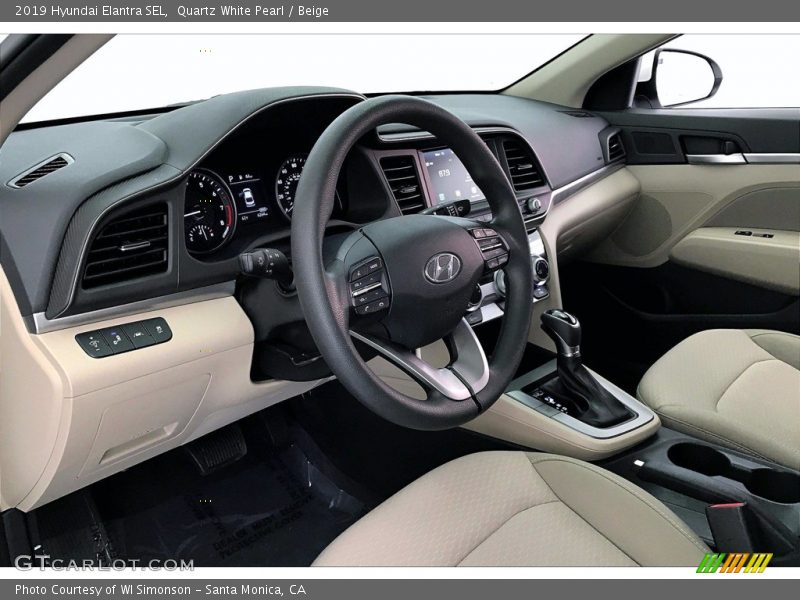 Quartz White Pearl / Beige 2019 Hyundai Elantra SEL