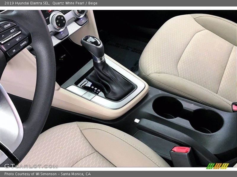 Quartz White Pearl / Beige 2019 Hyundai Elantra SEL