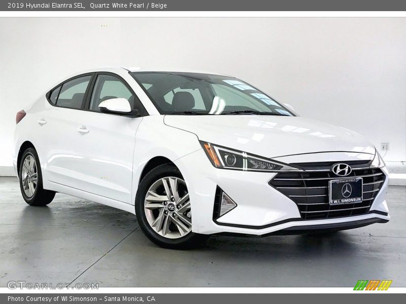 Quartz White Pearl / Beige 2019 Hyundai Elantra SEL