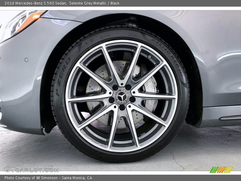 Selenite Grey Metallic / Black 2019 Mercedes-Benz S 560 Sedan