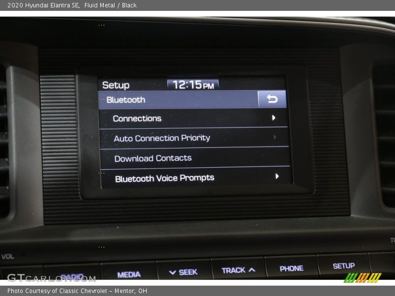 Fluid Metal / Black 2020 Hyundai Elantra SE