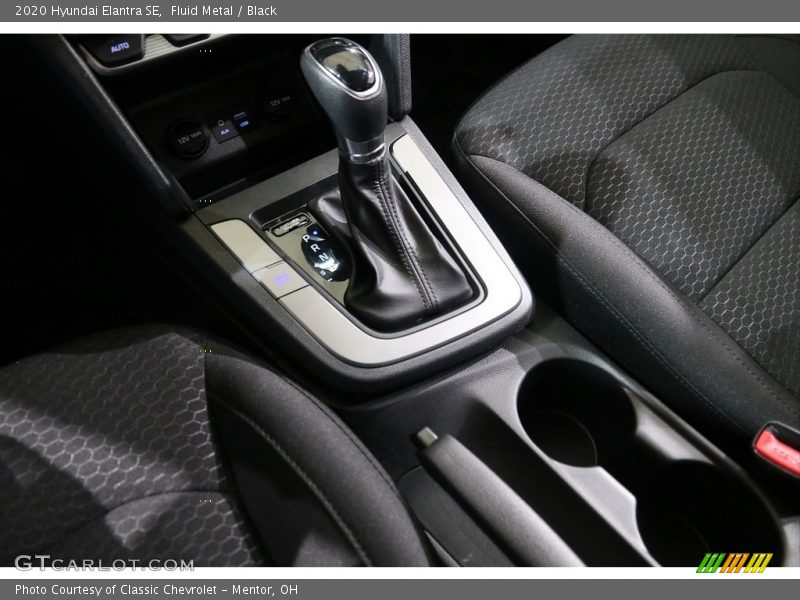 Fluid Metal / Black 2020 Hyundai Elantra SE