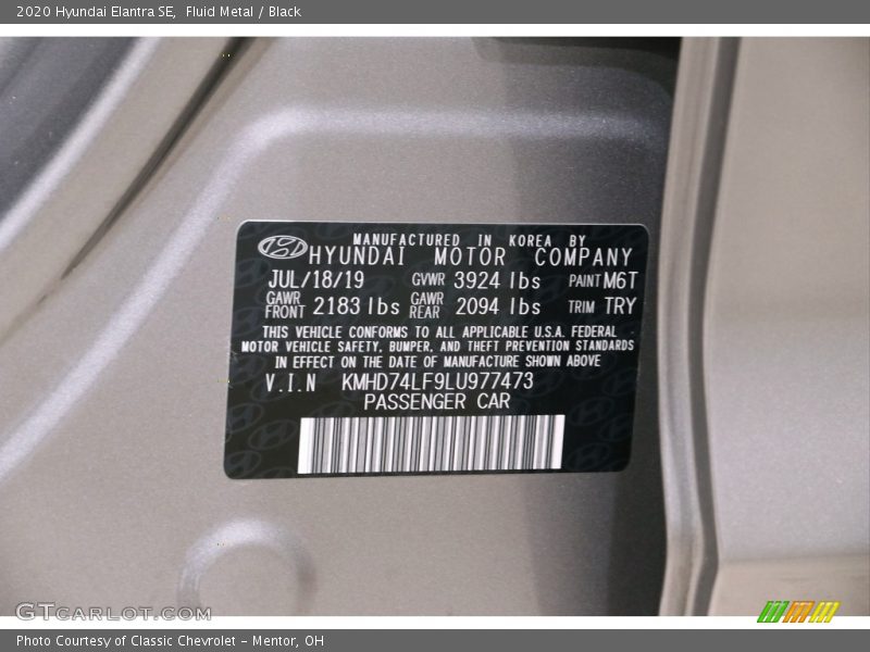 Fluid Metal / Black 2020 Hyundai Elantra SE