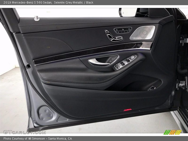 Selenite Grey Metallic / Black 2019 Mercedes-Benz S 560 Sedan