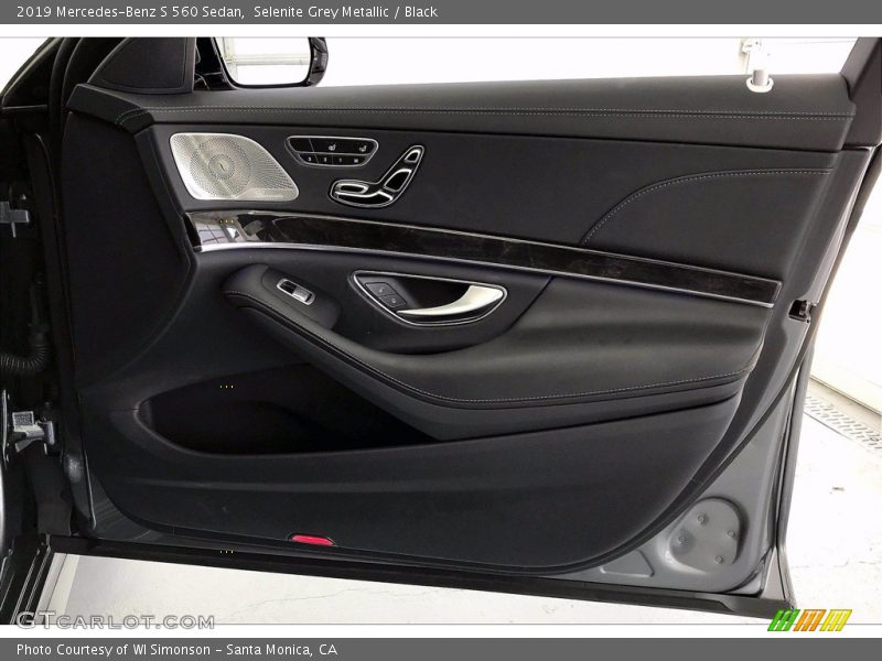 Selenite Grey Metallic / Black 2019 Mercedes-Benz S 560 Sedan