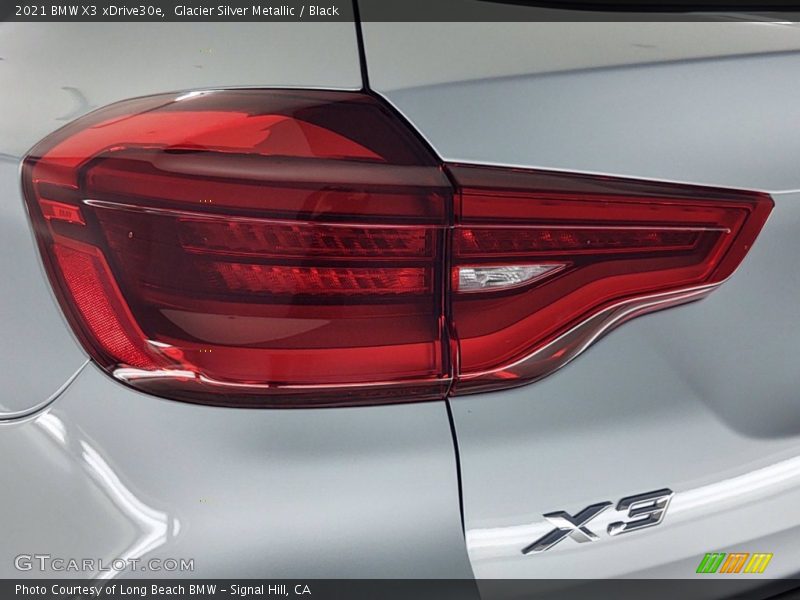 Glacier Silver Metallic / Black 2021 BMW X3 xDrive30e