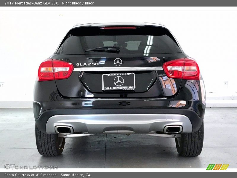 Night Black / Black 2017 Mercedes-Benz GLA 250