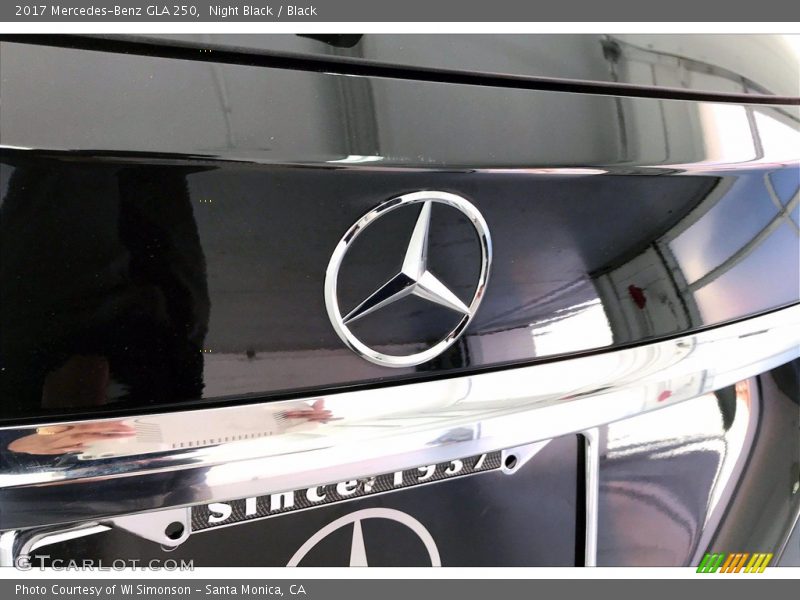 Night Black / Black 2017 Mercedes-Benz GLA 250
