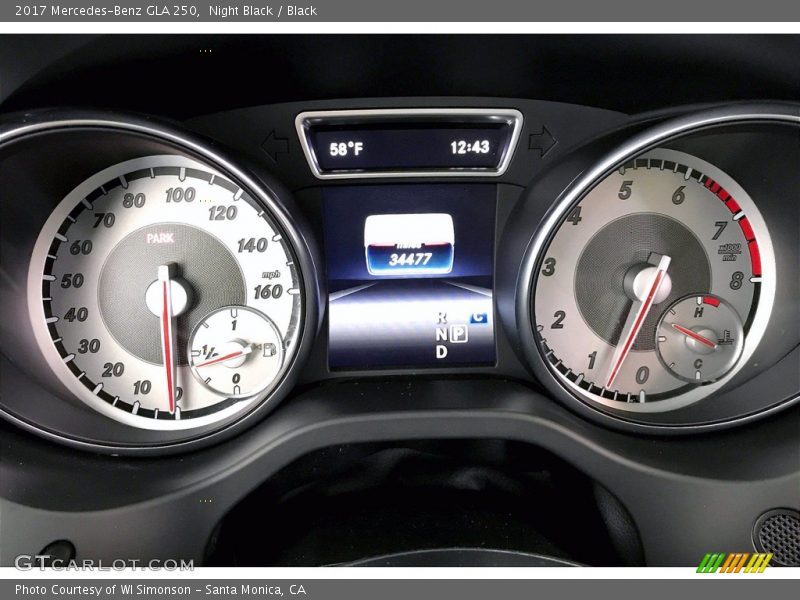 Night Black / Black 2017 Mercedes-Benz GLA 250