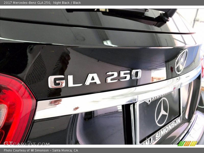 Night Black / Black 2017 Mercedes-Benz GLA 250