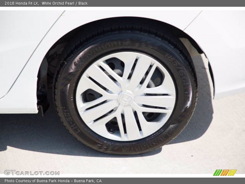 White Orchid Pearl / Black 2018 Honda Fit LX