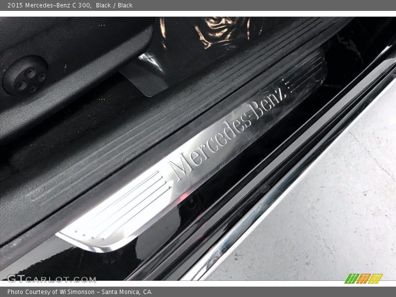 Black / Black 2015 Mercedes-Benz C 300