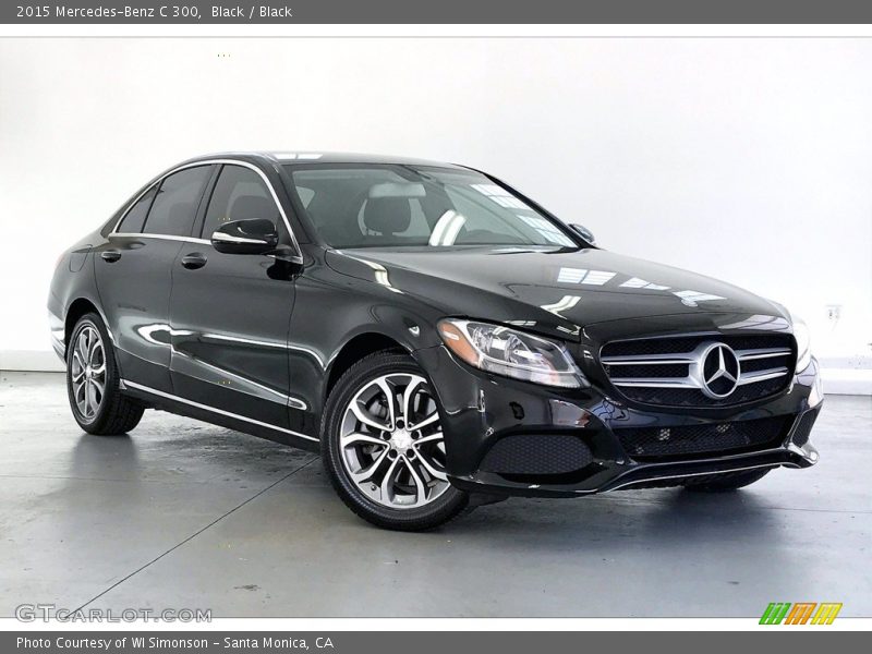 Front 3/4 View of 2015 C 300