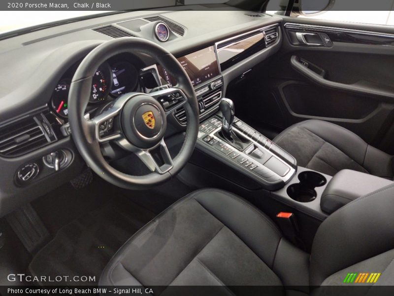  2020 Macan  Black Interior