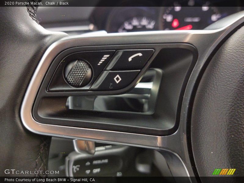  2020 Macan  Steering Wheel