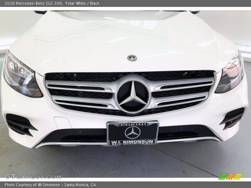 Polar White / Black 2018 Mercedes-Benz GLC 300