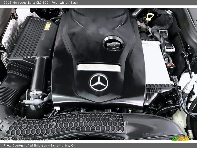 Polar White / Black 2018 Mercedes-Benz GLC 300