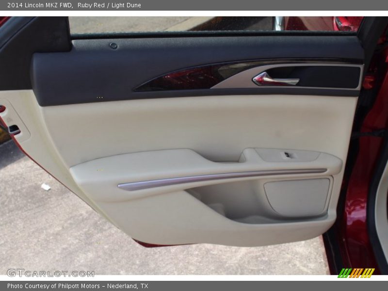 Ruby Red / Light Dune 2014 Lincoln MKZ FWD