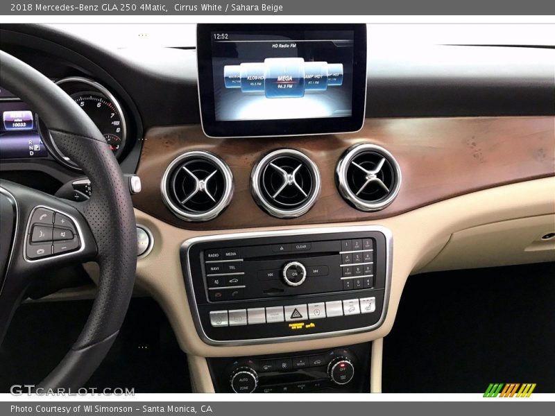 Cirrus White / Sahara Beige 2018 Mercedes-Benz GLA 250 4Matic