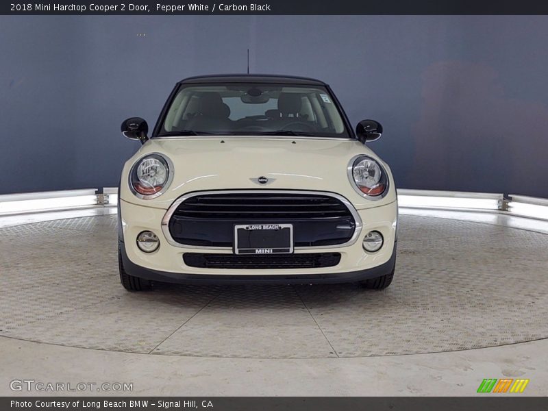 Pepper White / Carbon Black 2018 Mini Hardtop Cooper 2 Door