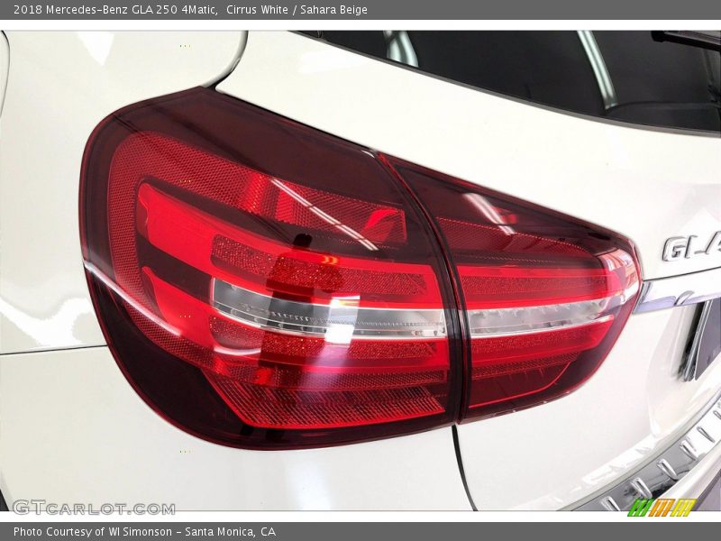 Cirrus White / Sahara Beige 2018 Mercedes-Benz GLA 250 4Matic