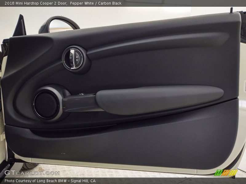 Pepper White / Carbon Black 2018 Mini Hardtop Cooper 2 Door